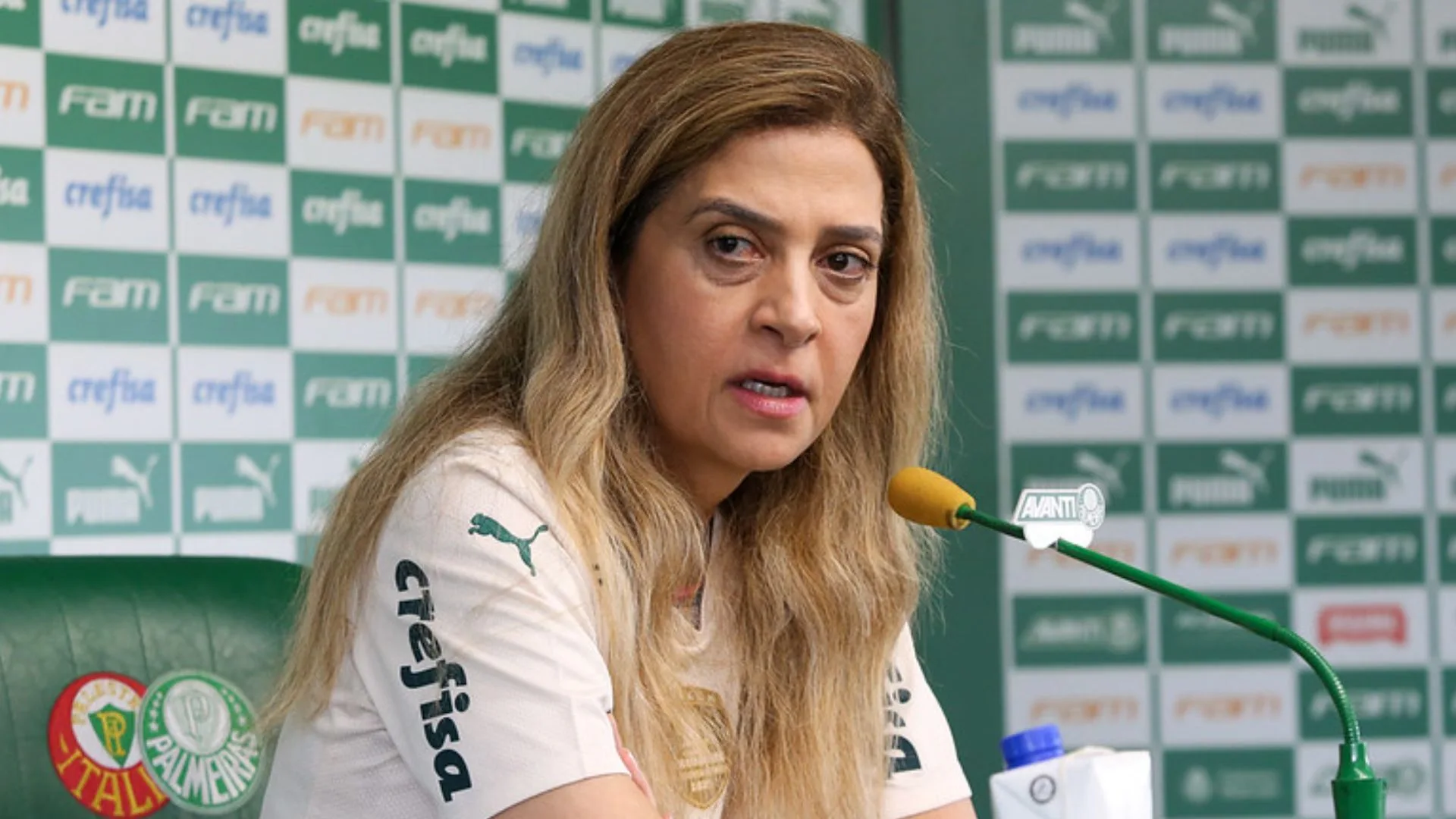 Leila Pereira descarta contratações de peso no Palmeiras e explica motivo