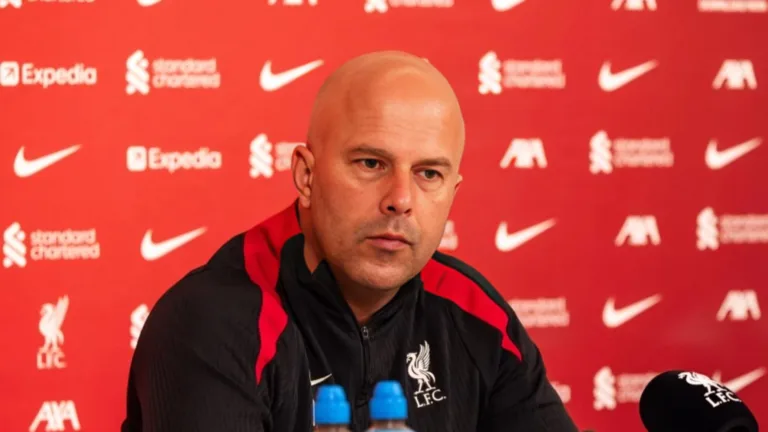 Liverpool hoje: time tem três desfalques contra o United