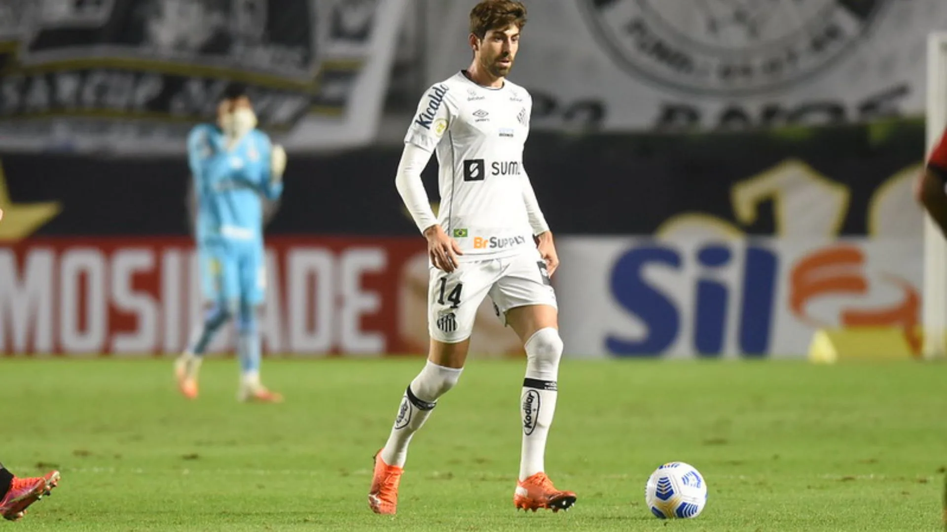 Luan Peres abre o jogo sobre ‘não’ ao Vasco antes de voltar ao Santos: “Nunca me vi próximo de lá” 