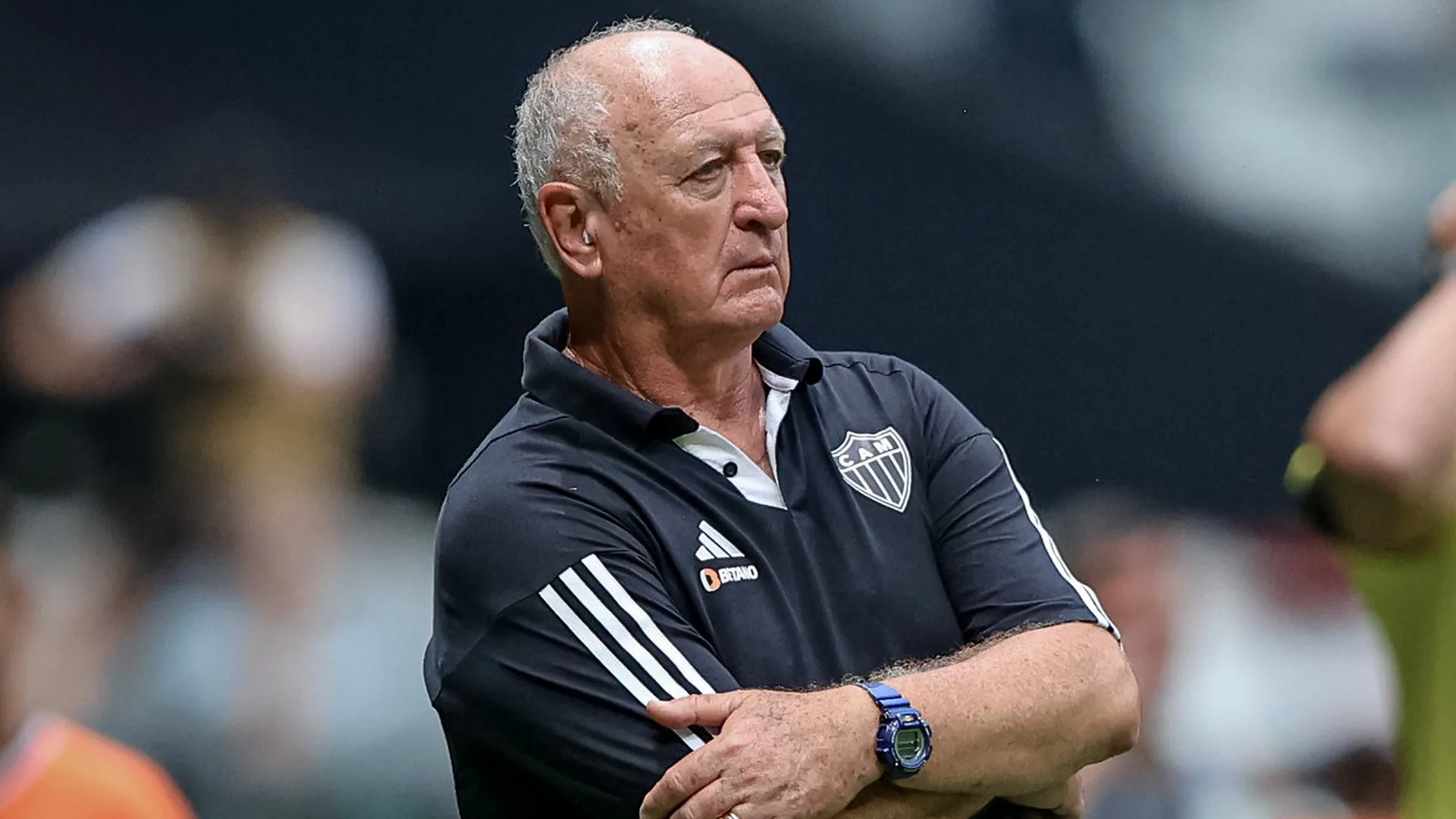 Felipão justifica ausência de Romário e nomeia reserva decisivo na seleção brasileira em 2002: “Me ajudou muito”