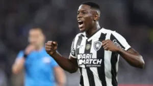 Luiz Henrique, do Botafogo, manda recado após classificação na Libertadores
