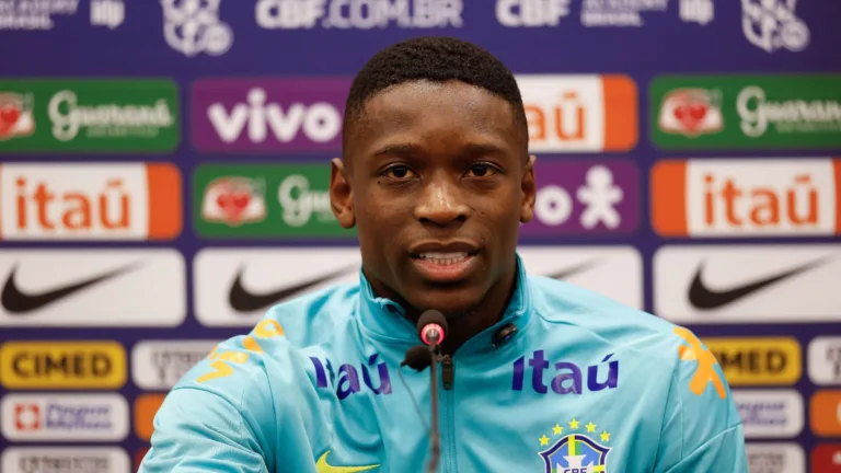 Luiz Henrique, do Botafogo, abre o jogo sobre futuro no Brasil