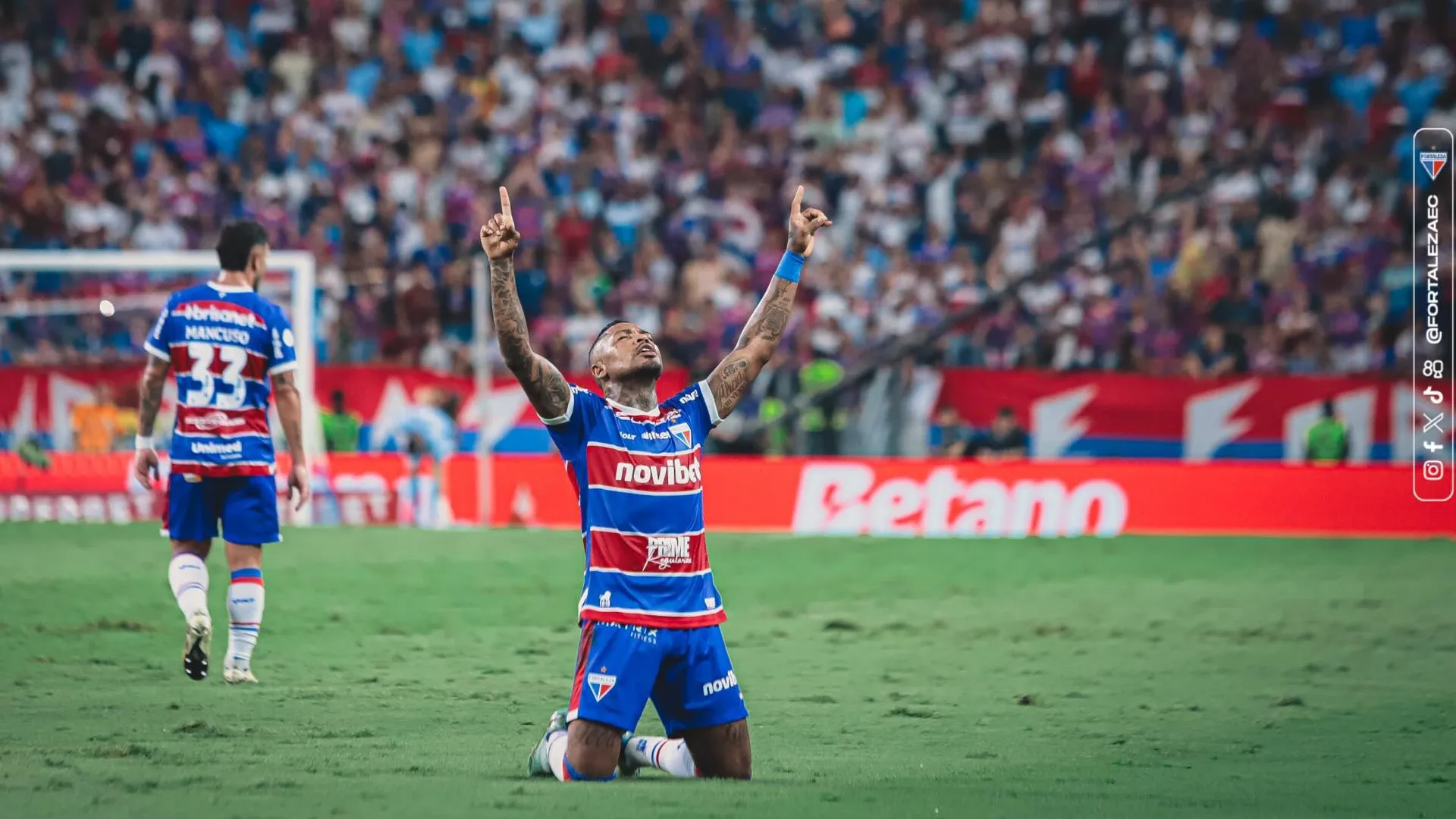 Fortaleza goleia Bahia no Brasileirão em jogo inspirado de Marinho e golaços