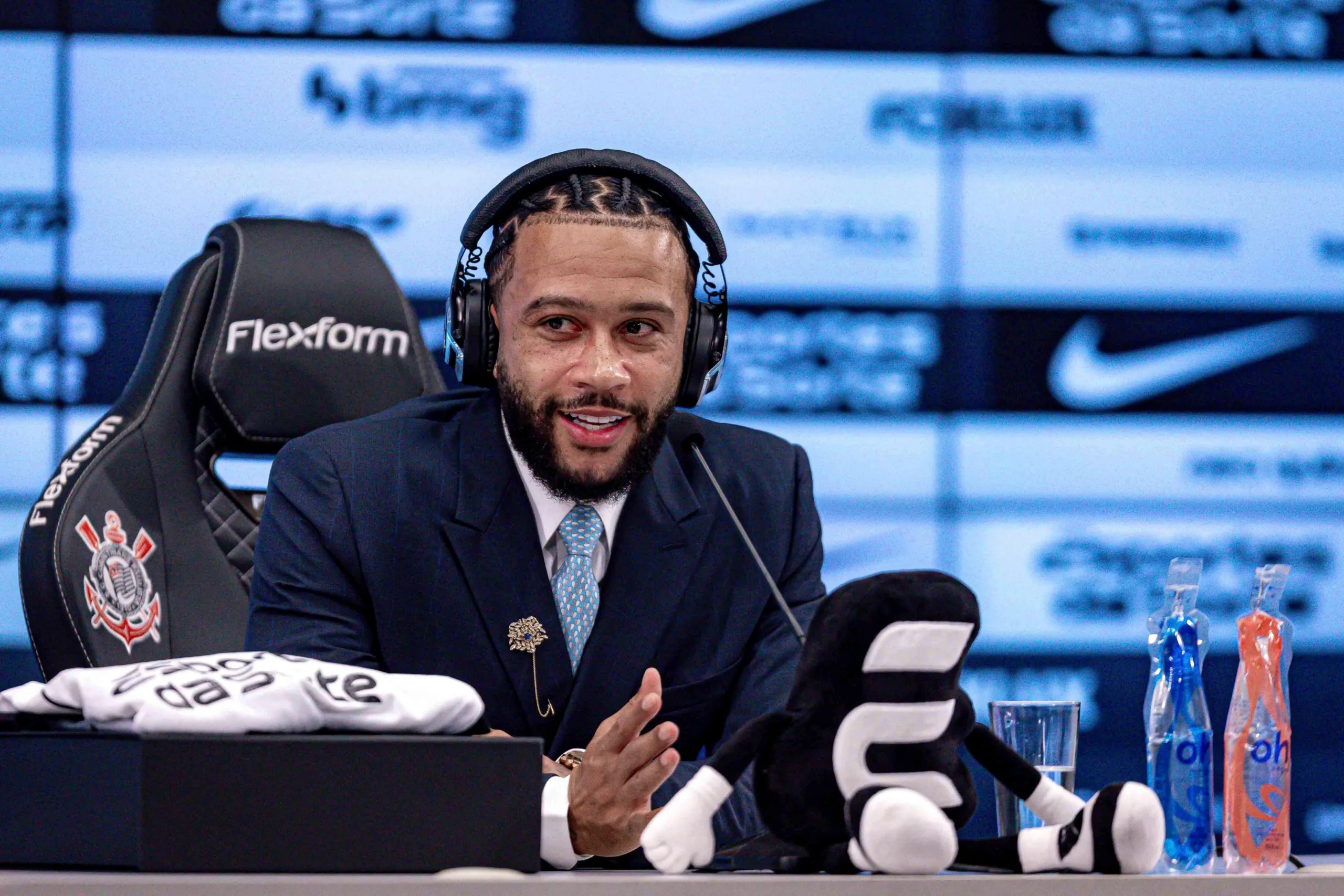 Depay, Telles e mais: as últimas transferências no Brasileirão Série A