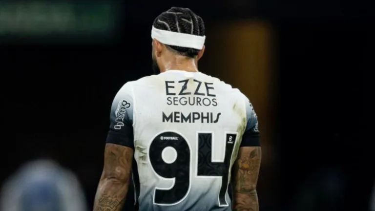 Samir Carvalho aponta irritação de torcedores do Corinthians com Depay