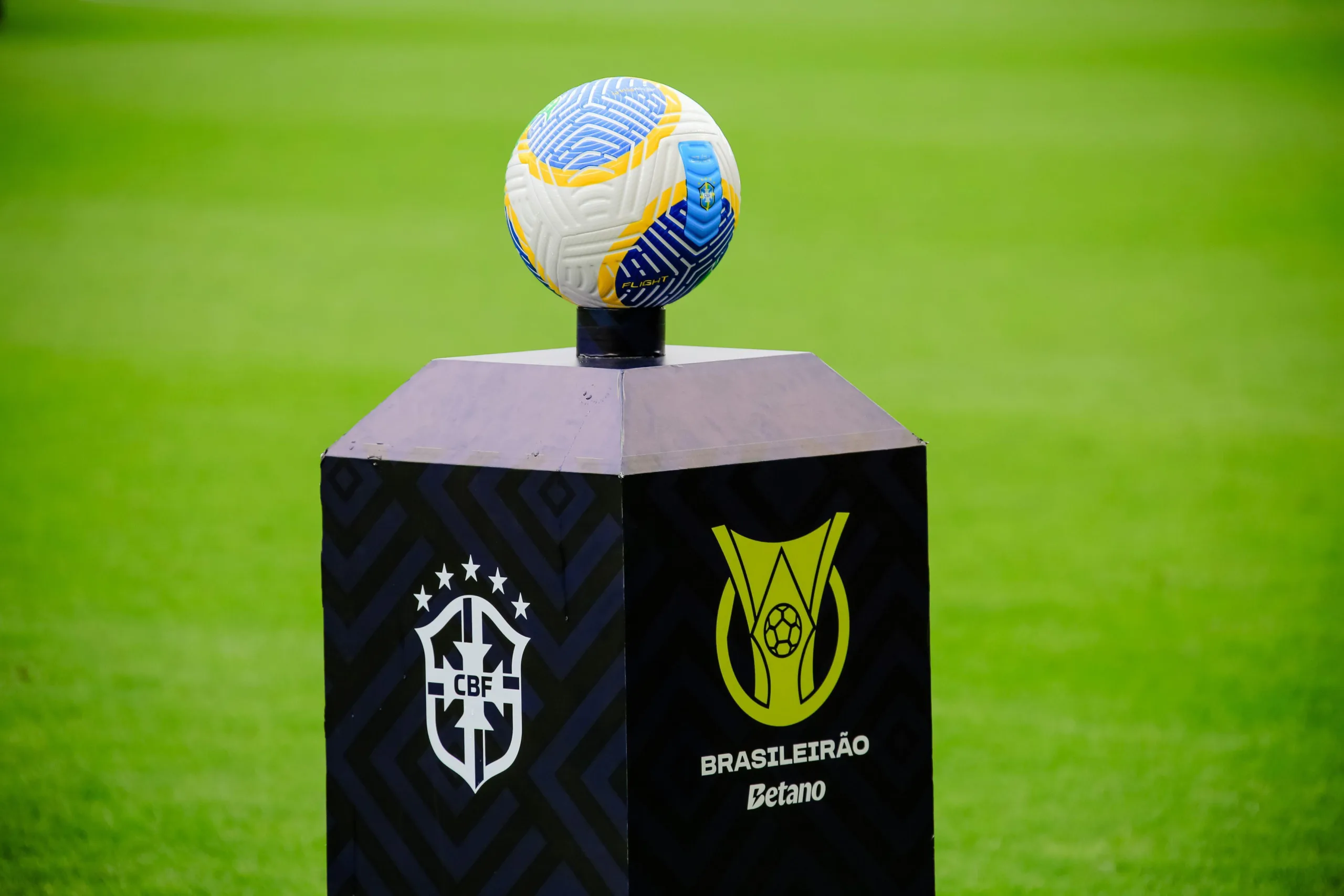 Palmeiras, SPFC ou Corinthians: veja quem mais gastou em reforços na última janela