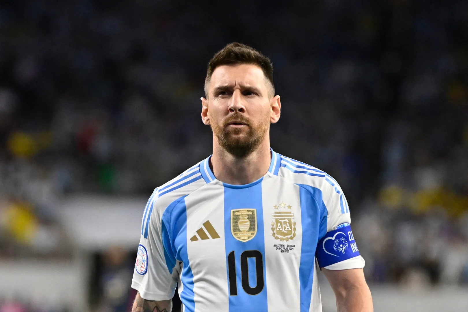Carlos Bianchi, lendário treinador argentino, diz que Messi é o melhor jogador da história 