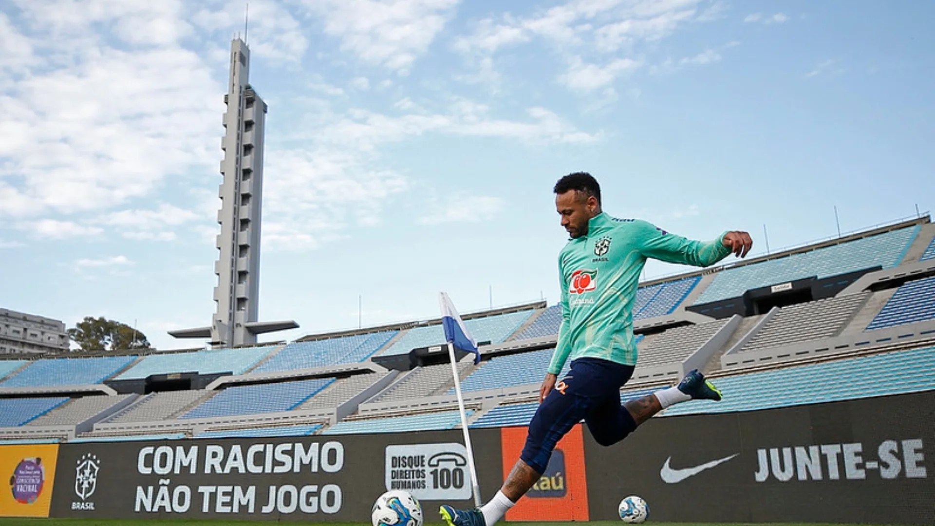 Craque Neto exclui possível destino a Neymar: “Nunca mais joga”