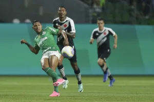 Palmeiras faz contas por liderança no Brasileirão Série A e sequência invicta é aliada 
