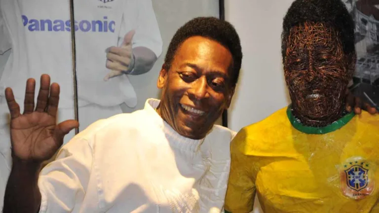 Casagrande elege melhor do mundo e indica craque brasileiro próximo de Pelé