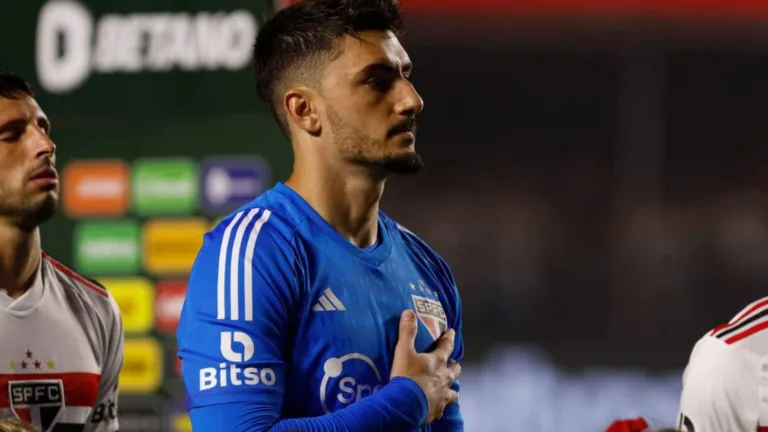 Rafael, do SPFC, faz pedido ao time na Libertadores