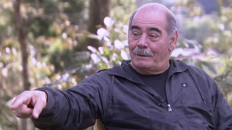 Rivellino admite surpresa e aponta jogador extraordinário do Botafogo: “Arrebentando”