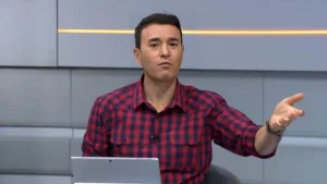 Rizek ironiza e indica time superestimado no futebol brasileiro