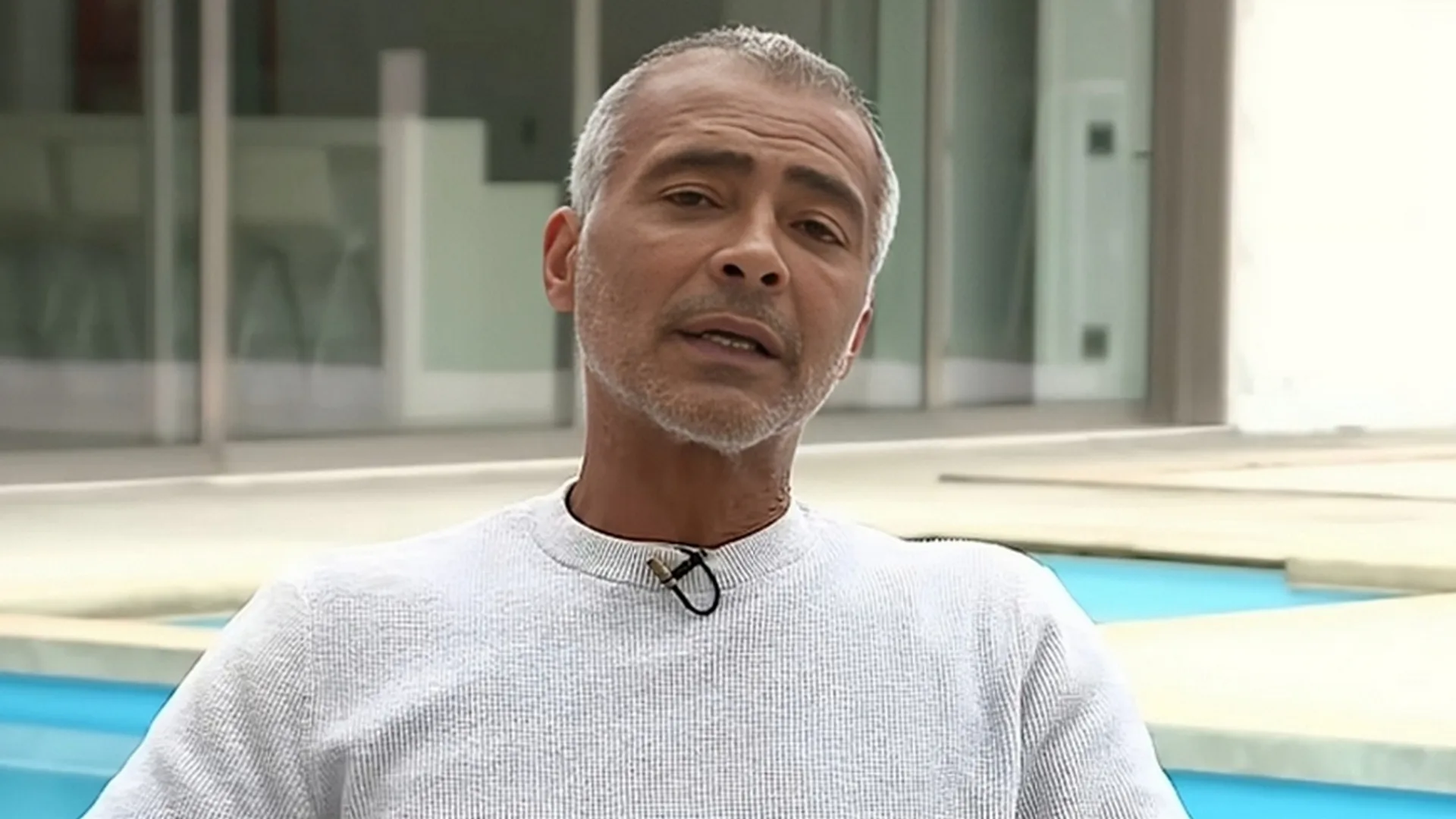 Romário admite ‘trairagem’ de Müller na seleção brasileira e responde se Edmundo irá ao seu programa: “Existe uma possibilidade”