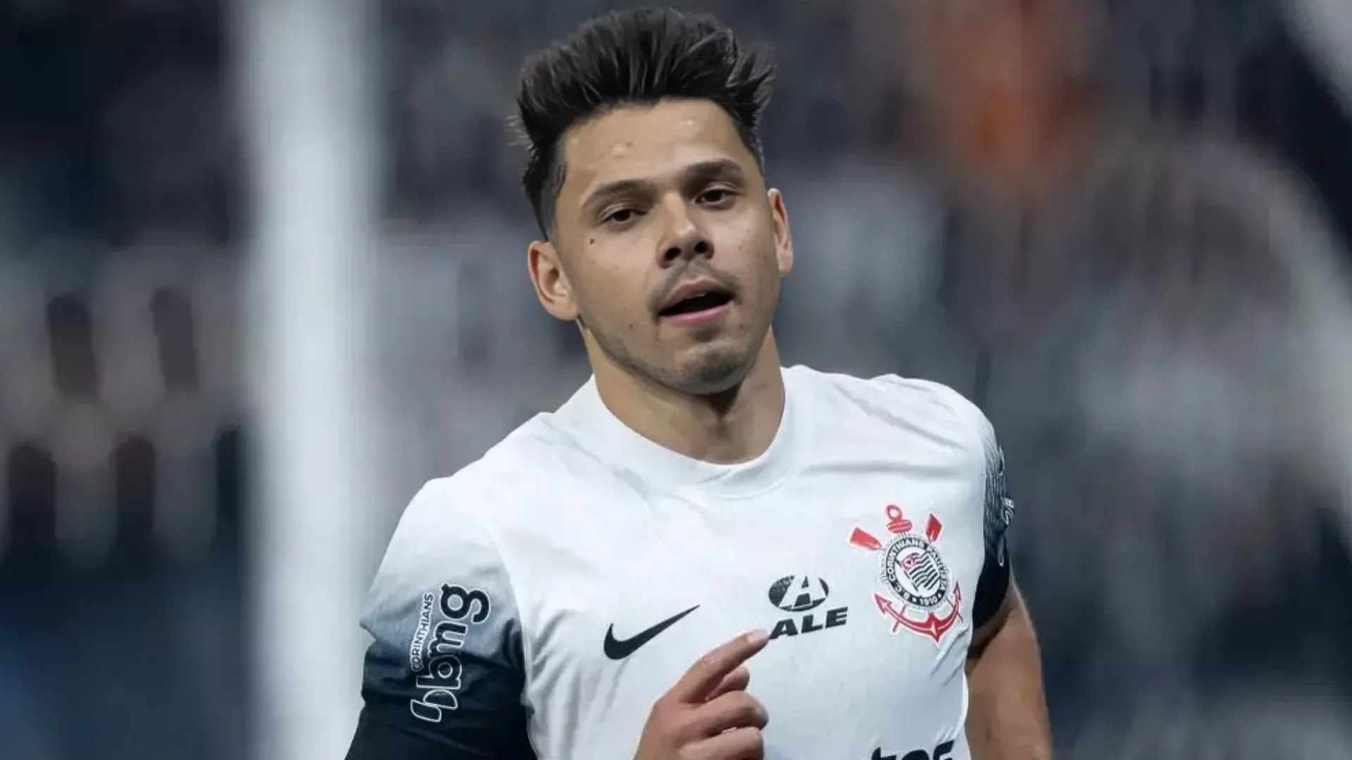 Romero, do Corinthians, destaca rival complicado de bater no Brasil hoje: “Difícil”