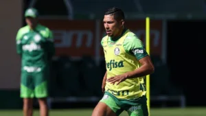Rony pode trocar o Palmeiras pelo Cruzeiro, diz Nicola