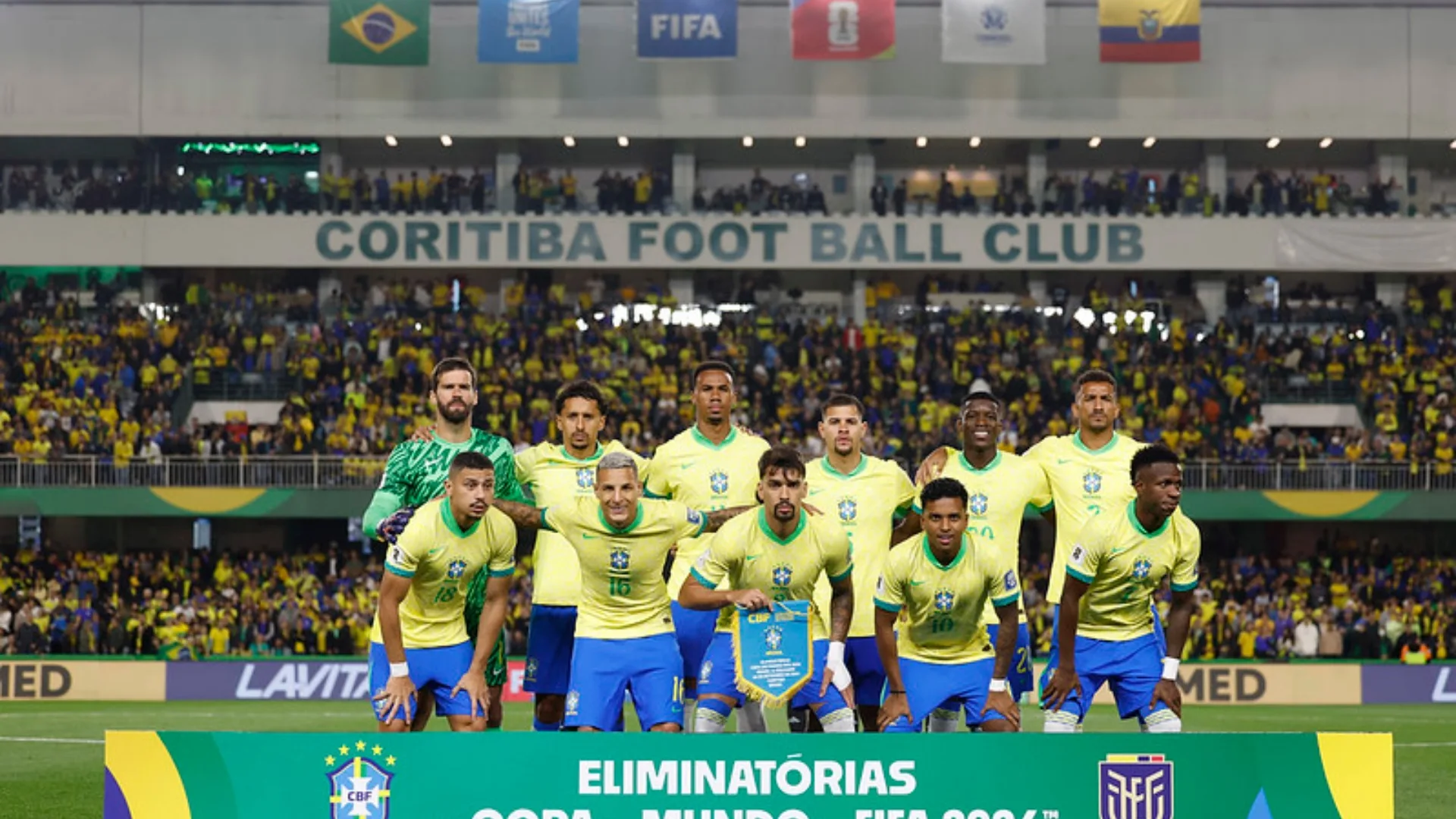 Ana Thaís critica seleção brasileira, mas destaca dupla: “Foi o que salvou” 