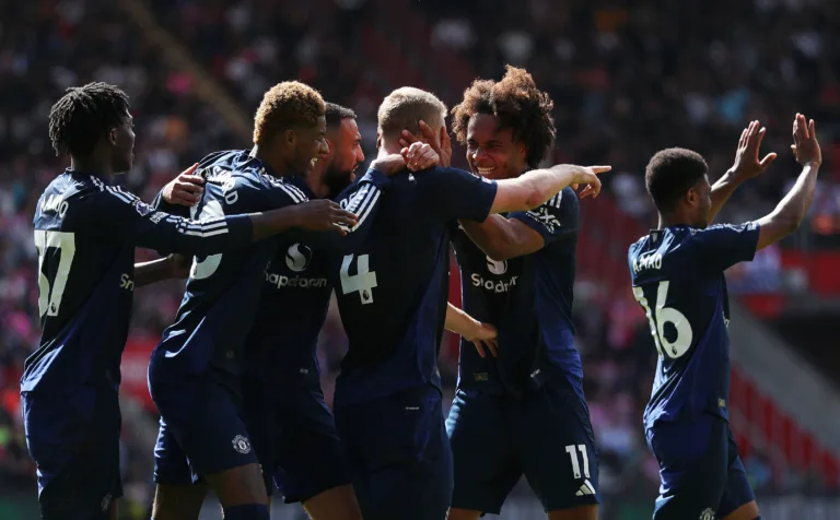 Southampton não resiste à pressão e perde para o Manchester United em casa
