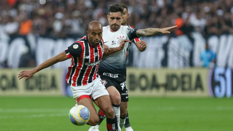 Saiba quais são os maiores períodos de invencibilidade no clássico entre SPFC e Corinthians