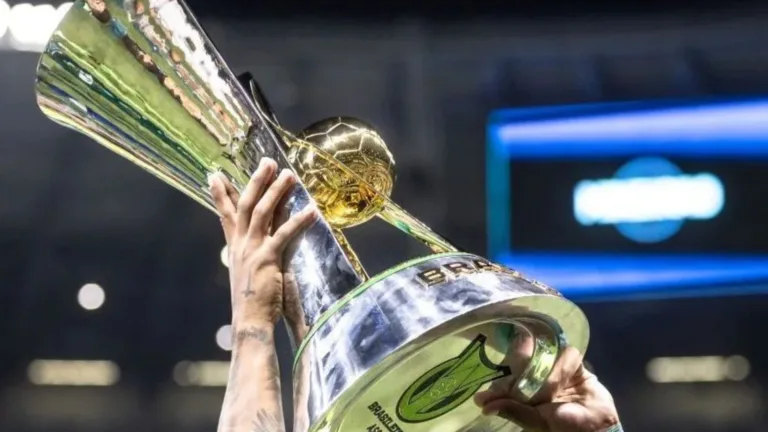 Sormani nomeia campeão e rebaixados no Brasileirão: “Muito emocionante”