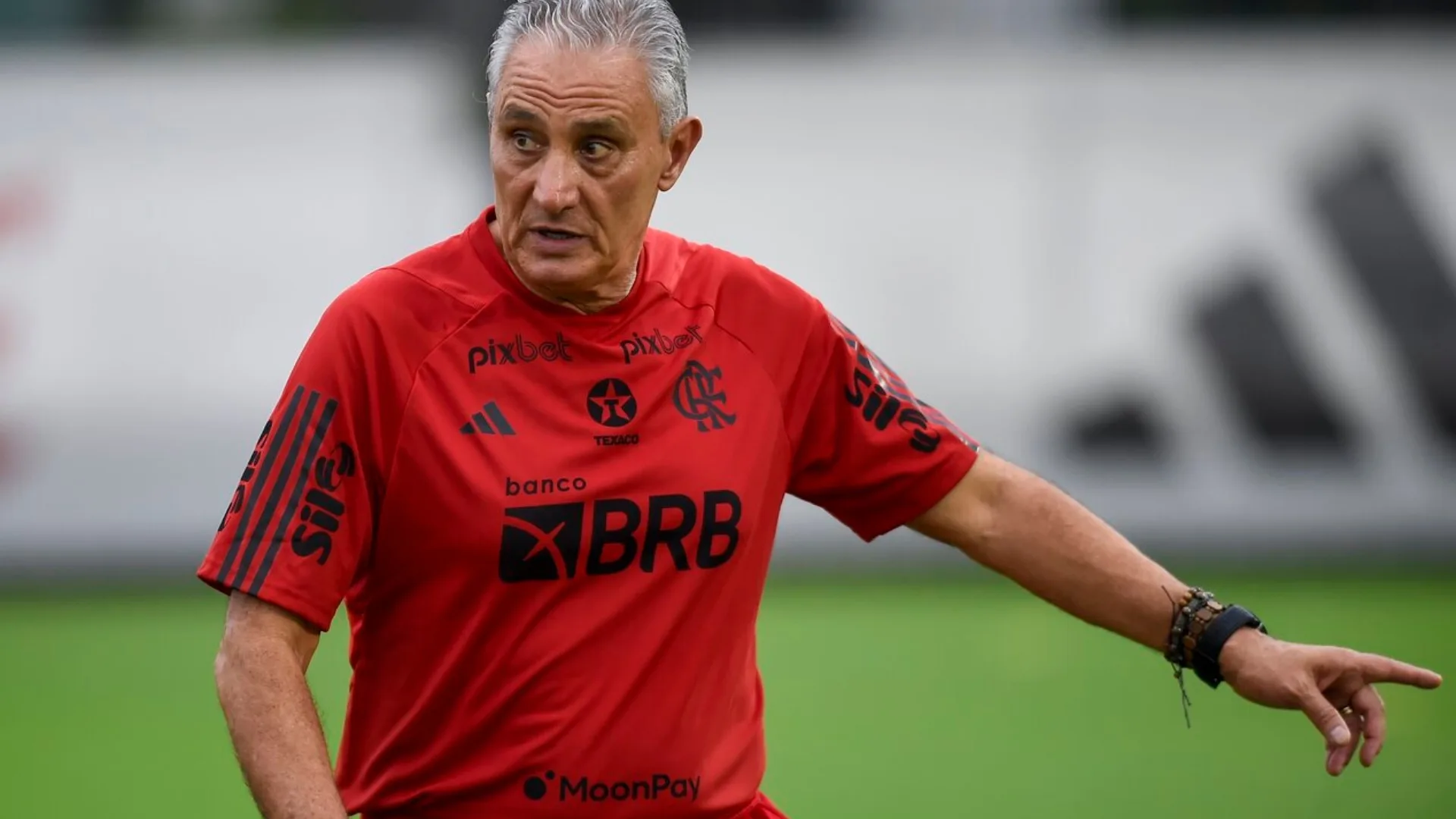 Pilhado cobra Tite por escolha no Flamengo: “Não tem nível”