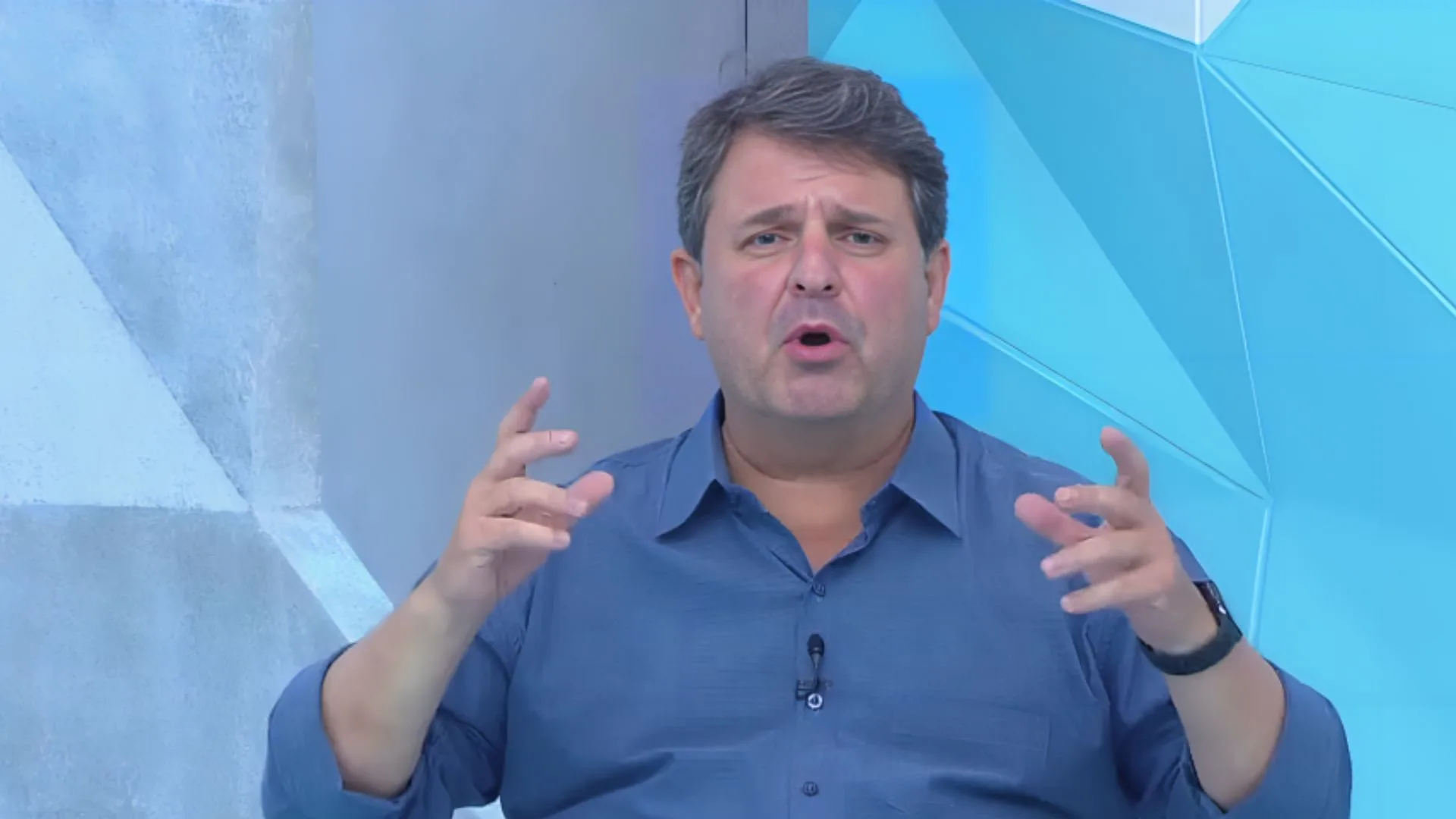 Ulisses Costa elege torcida diferenciada no futebol brasileiro hoje: “Não abandona”