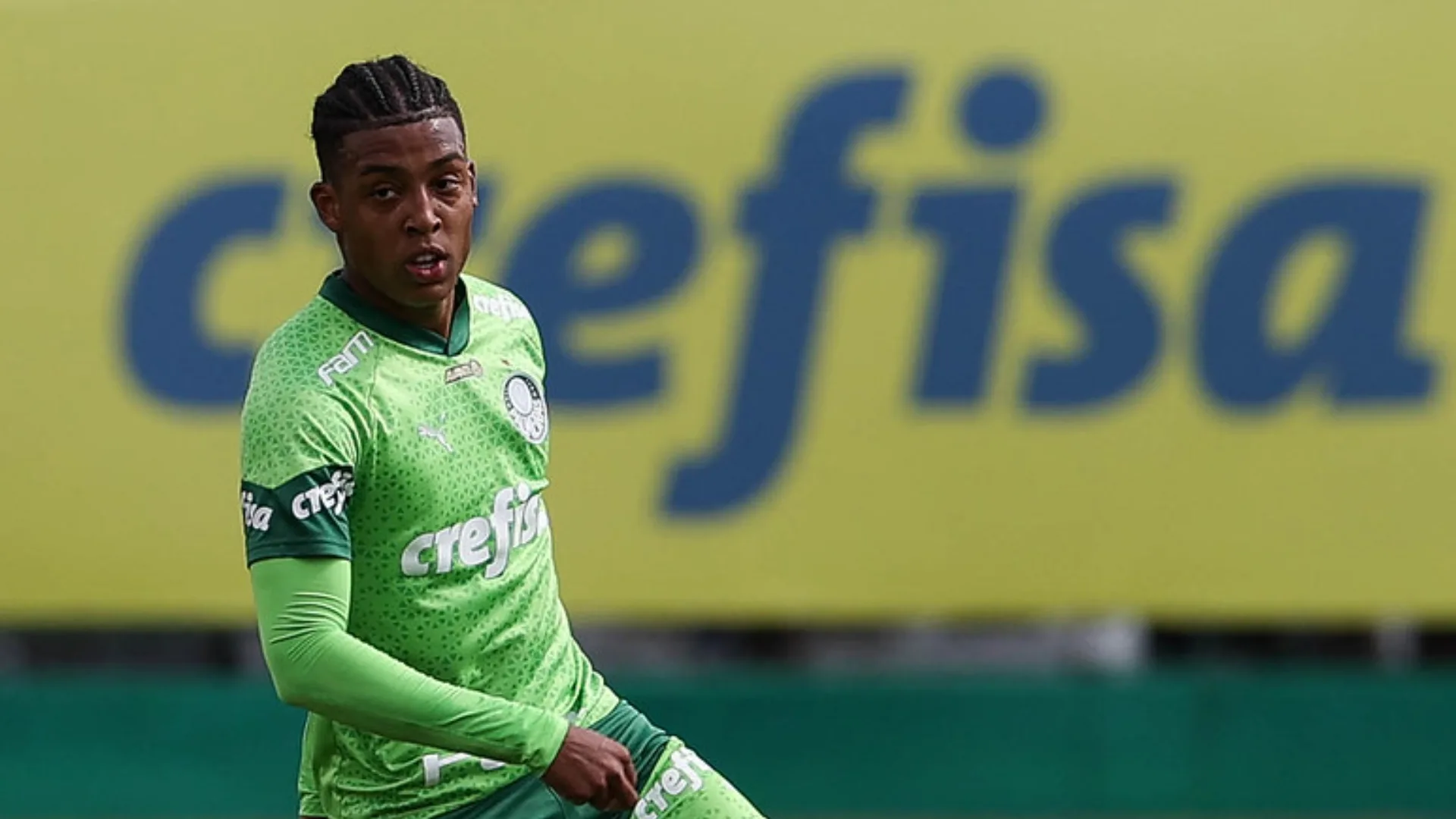 Vanderlan, do Palmeiras, tem nome especulado no Chelsea; Nicola explica