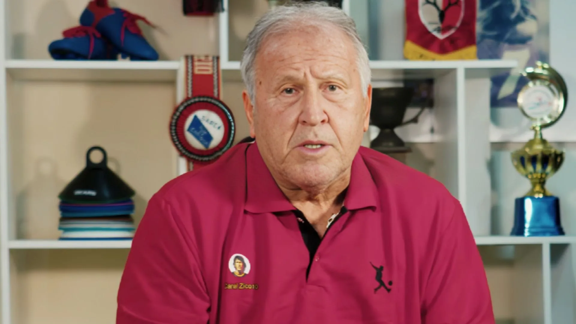 Zico reprova “extinção” que prejudica o futebol brasileiro: “Não existe mais” 