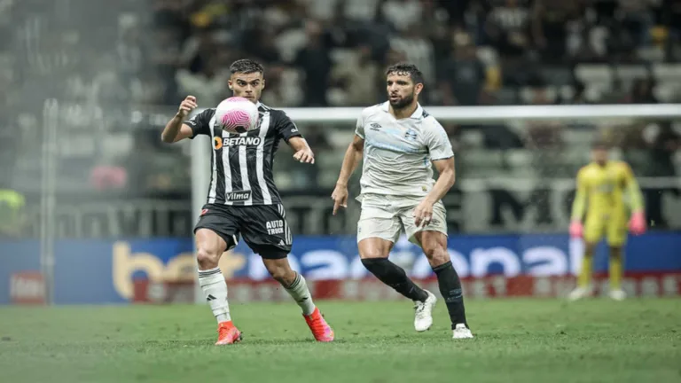 Atlético-MG aposta no ataque para vencer o Grêmio pelo Brasileirão
