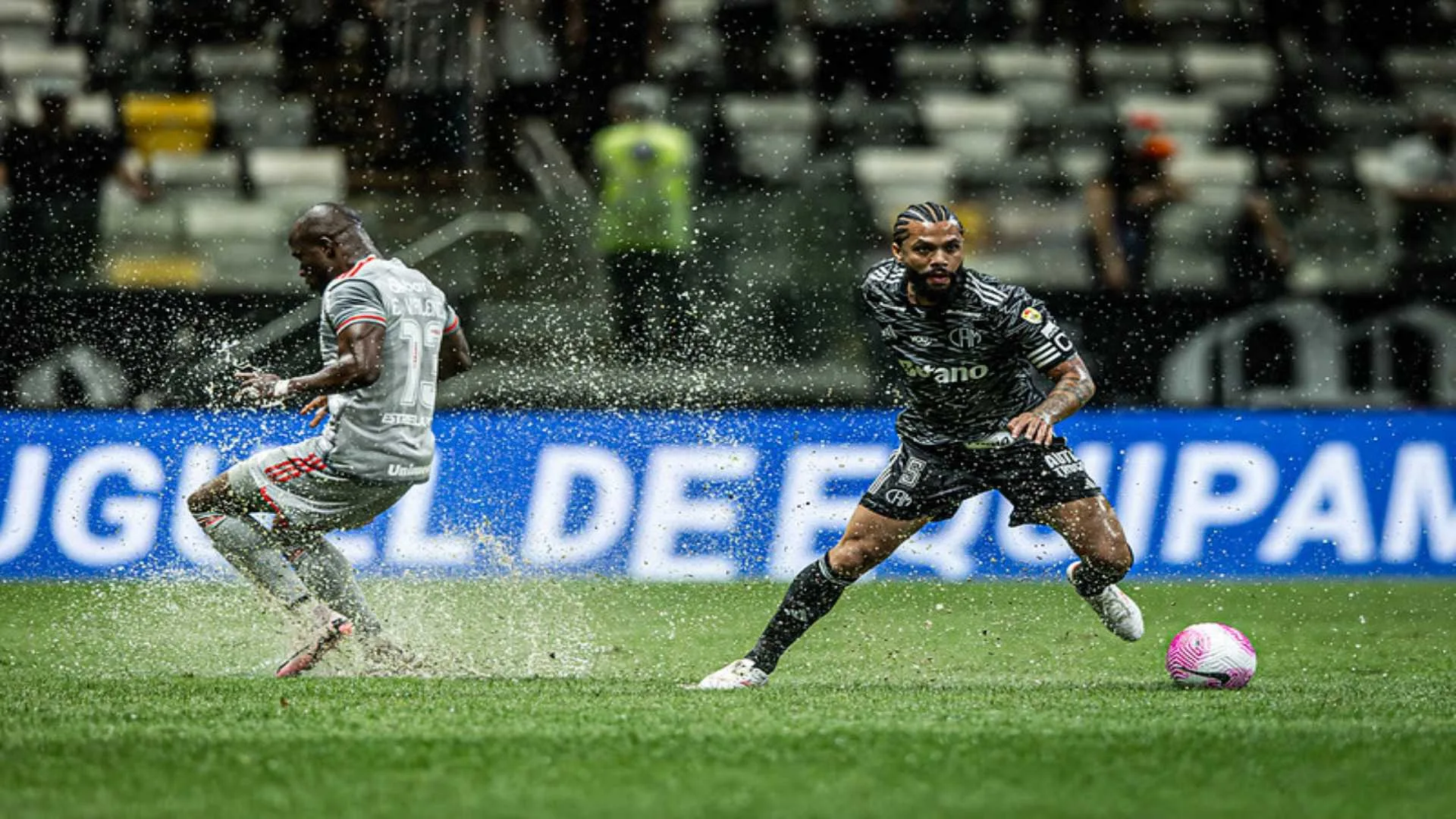 Internacional aposta no ataque para vencer reservas do Atlético-MG no Brasileirão