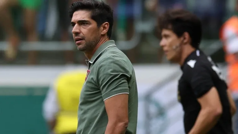 Muller surpreende e aponta erro de Abel Ferreira no Palmeiras: “Já falei aqui”