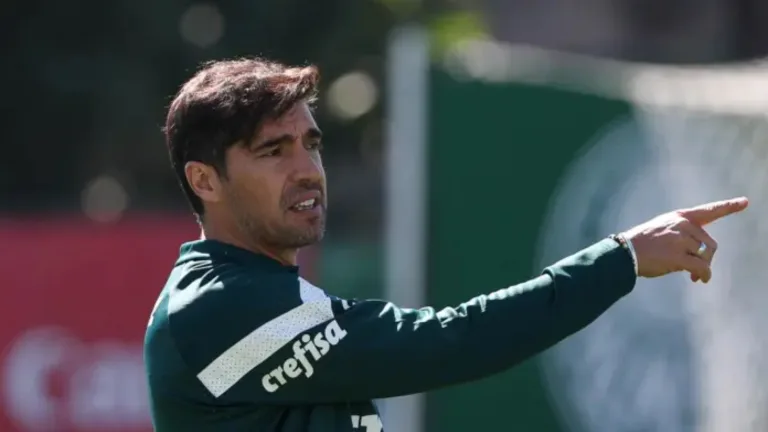 Abel Ferreira, do Palmeiras, vai promover joia que está na mira de dois clubes da Premier League