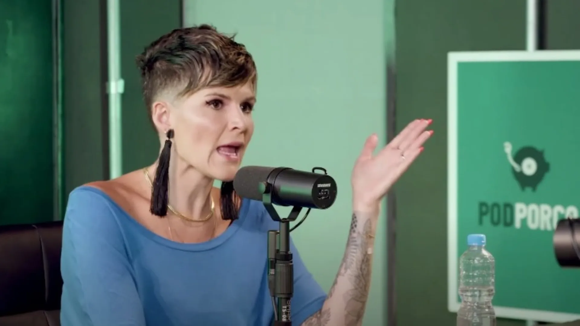 Alicia Klein surpreende ao citar centroavante que encaixaria na seleção brasileira