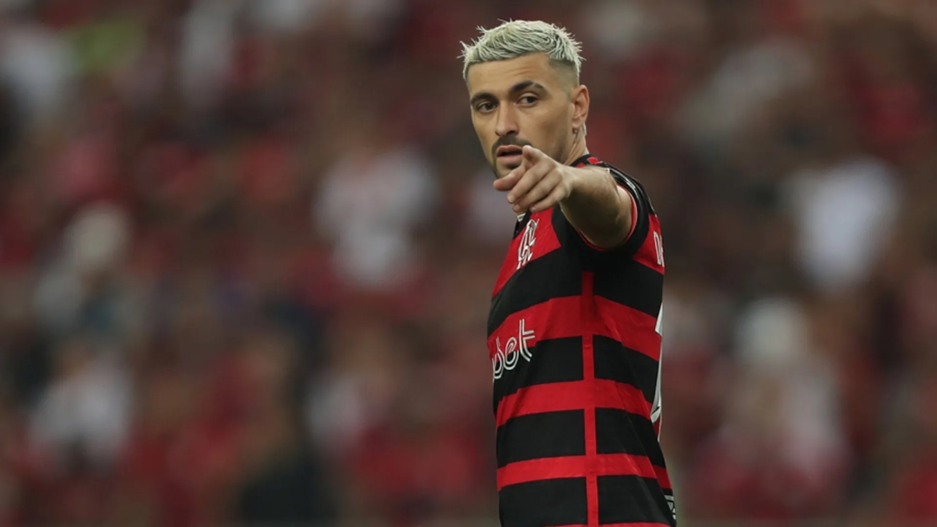 Arrascaeta, do Flamengo, destaca time difícil de bater no Brasil hoje: “Qualificado”