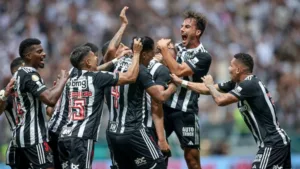 Tiago Leifert exalta diferencial do Atlético-MG em relação a outros times: “Um passo à frente”