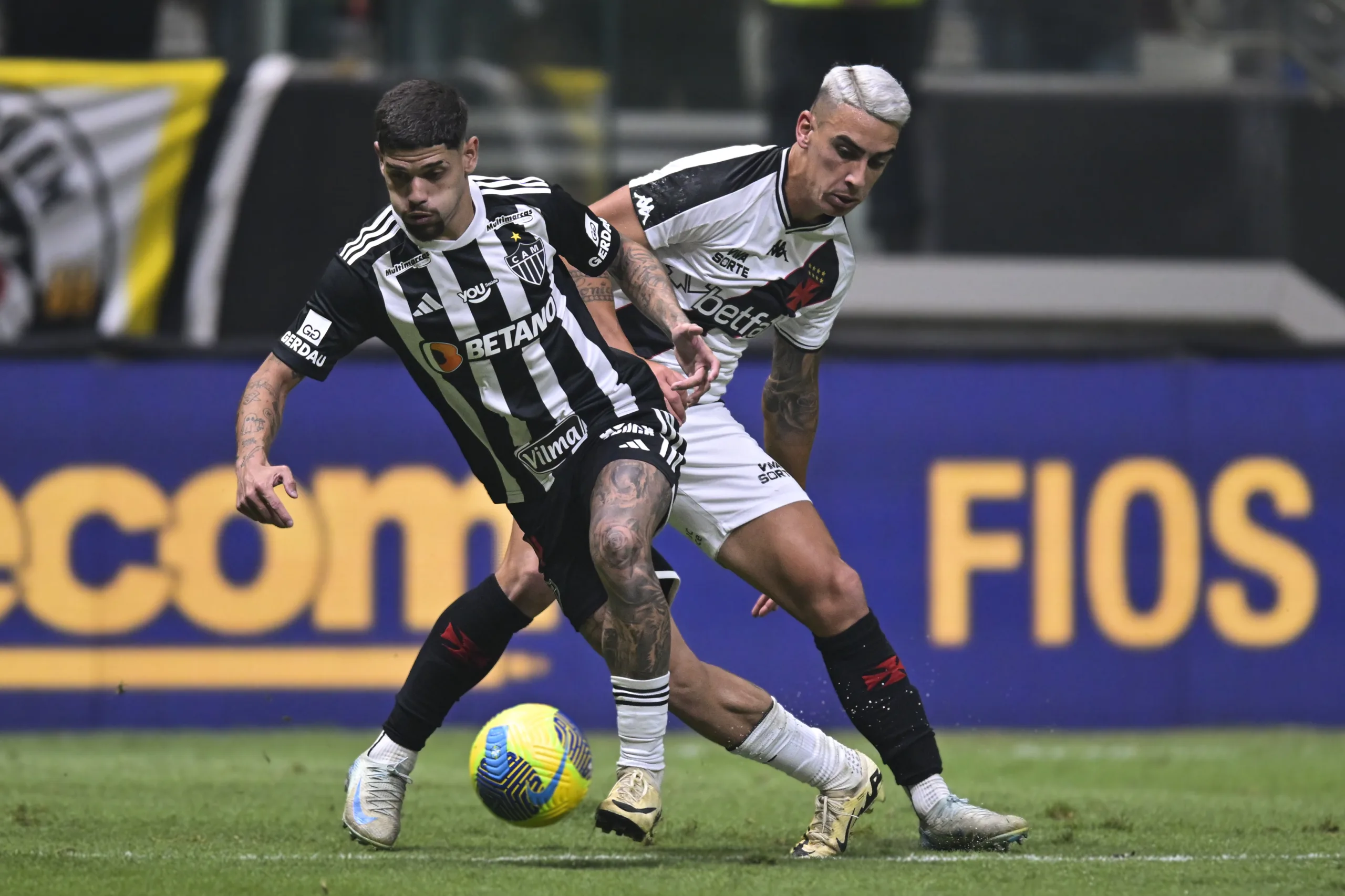 Atlético-MG ou Vasco: torcedores soltam o verbo sobre qual time é maior