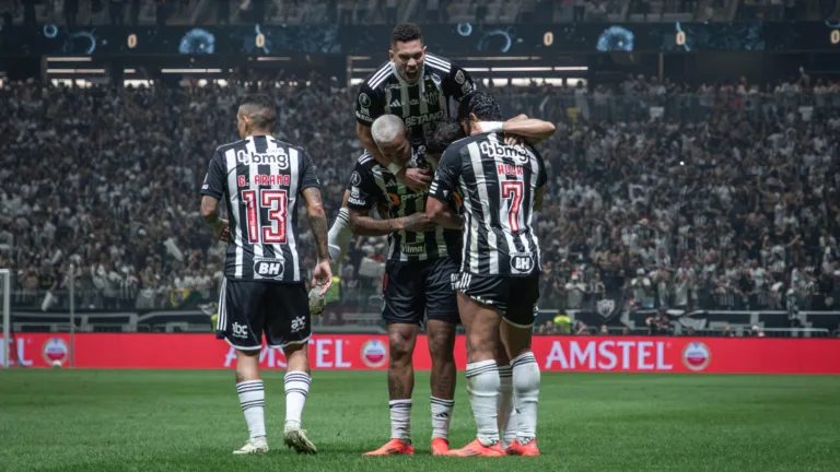 Atlético-MG repete Flamengo, Palmeiras e Grêmio em copas; confira