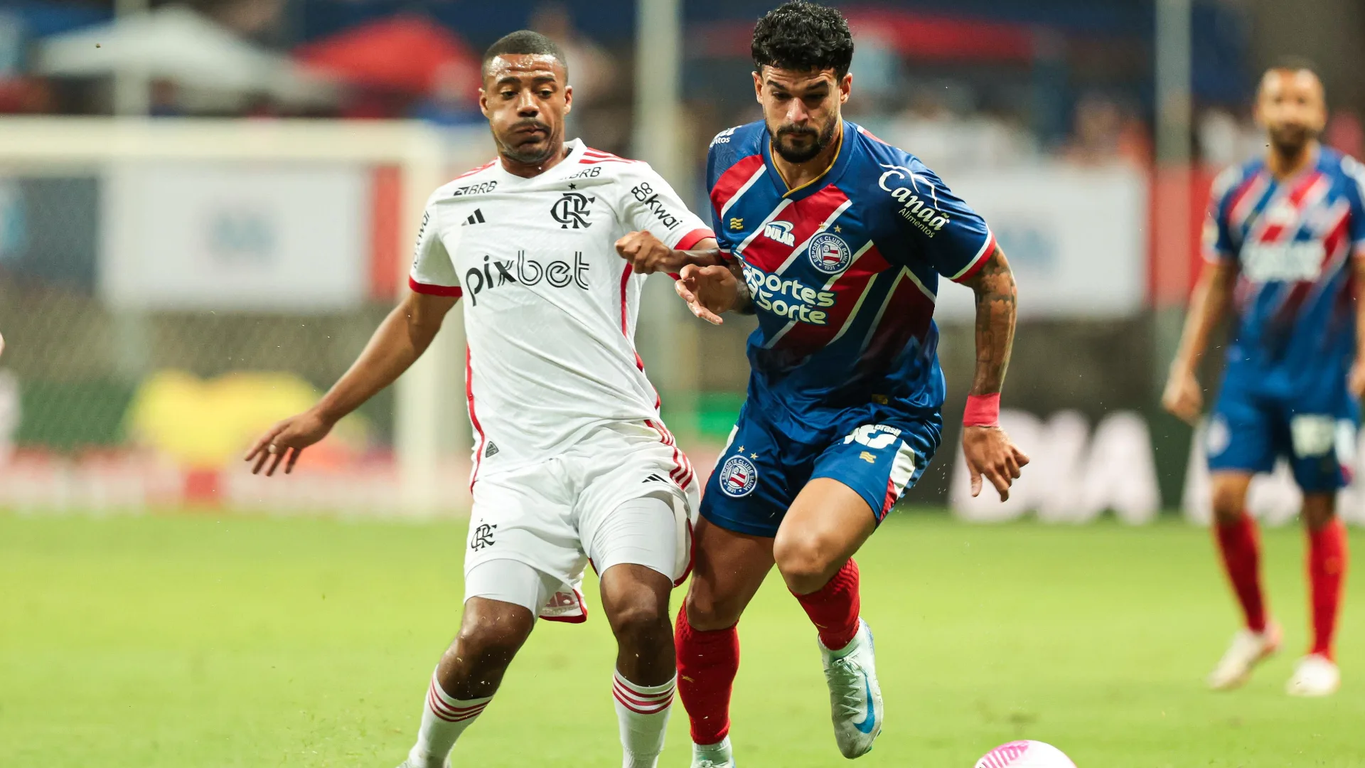 Flamengo supera o Bahia no Brasileirão e amplia jejum de Rogério Ceni