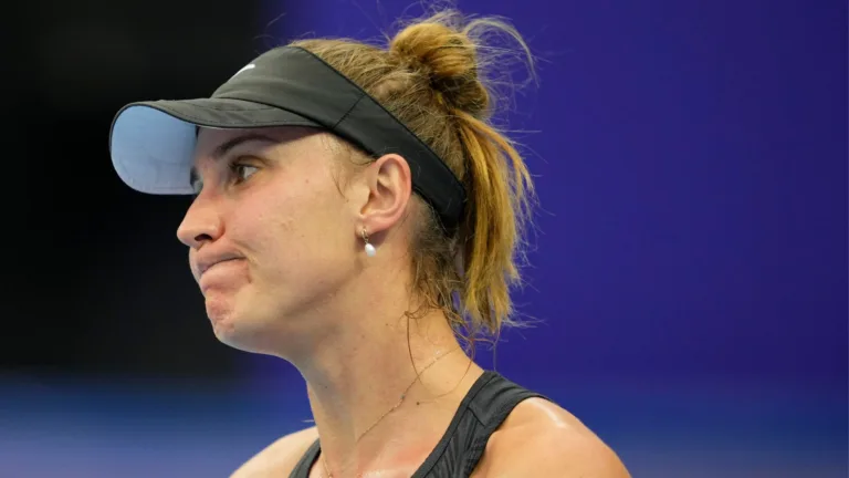 Bia Haddad abandona em Tóquio e encerra circuito em 2024