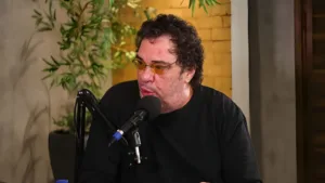 Casagrande detona atitude de técnico do futebol brasileiro: “Traíra”