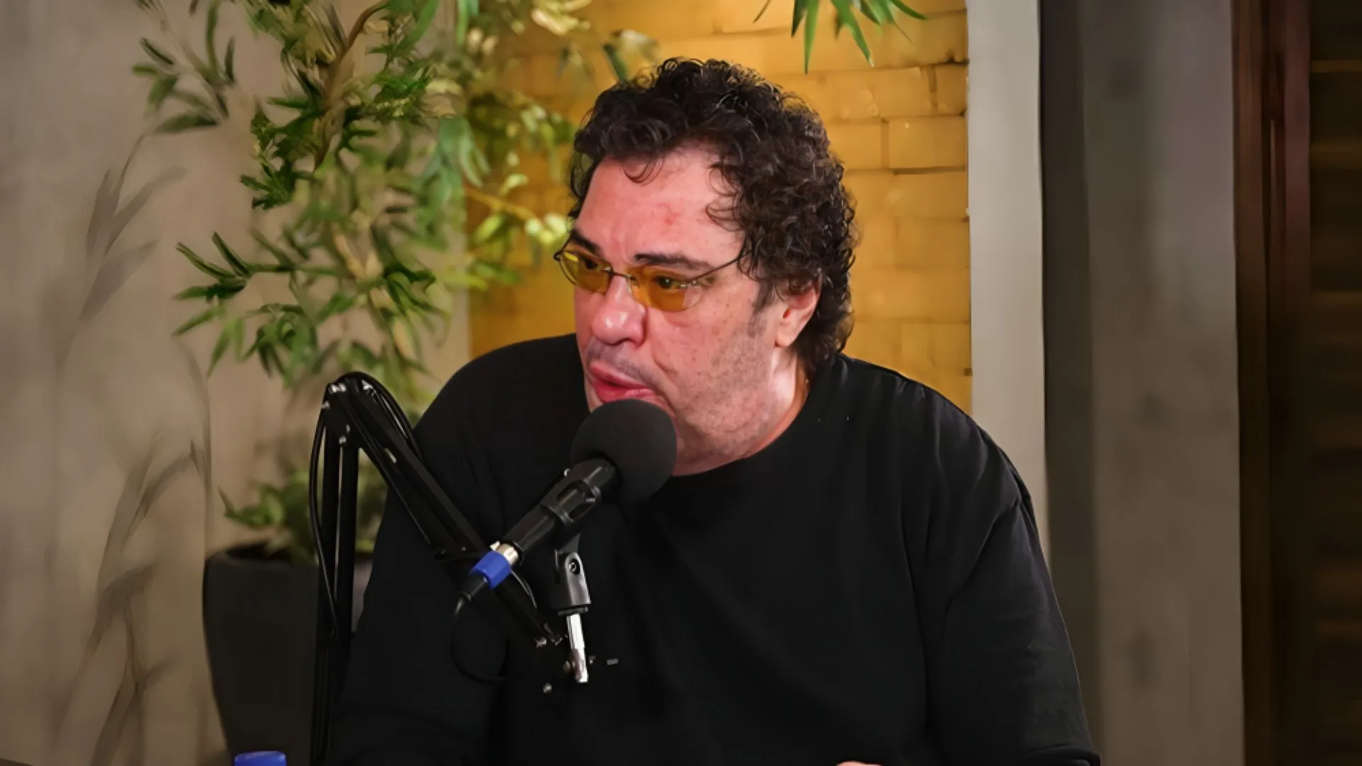 Casagrande detona atitude de técnico do futebol brasileiro: “Traíra”