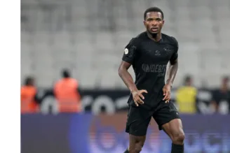 Cacá, zagueiro do Corinthians