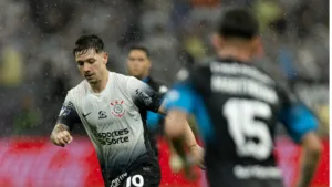 Corinthians encara Racing em duelo que pode definir o planejamento para 2025; entenda
