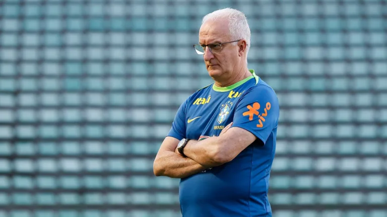 Craque Neto antecipa e crava atacantes convocados para seleção na Copa