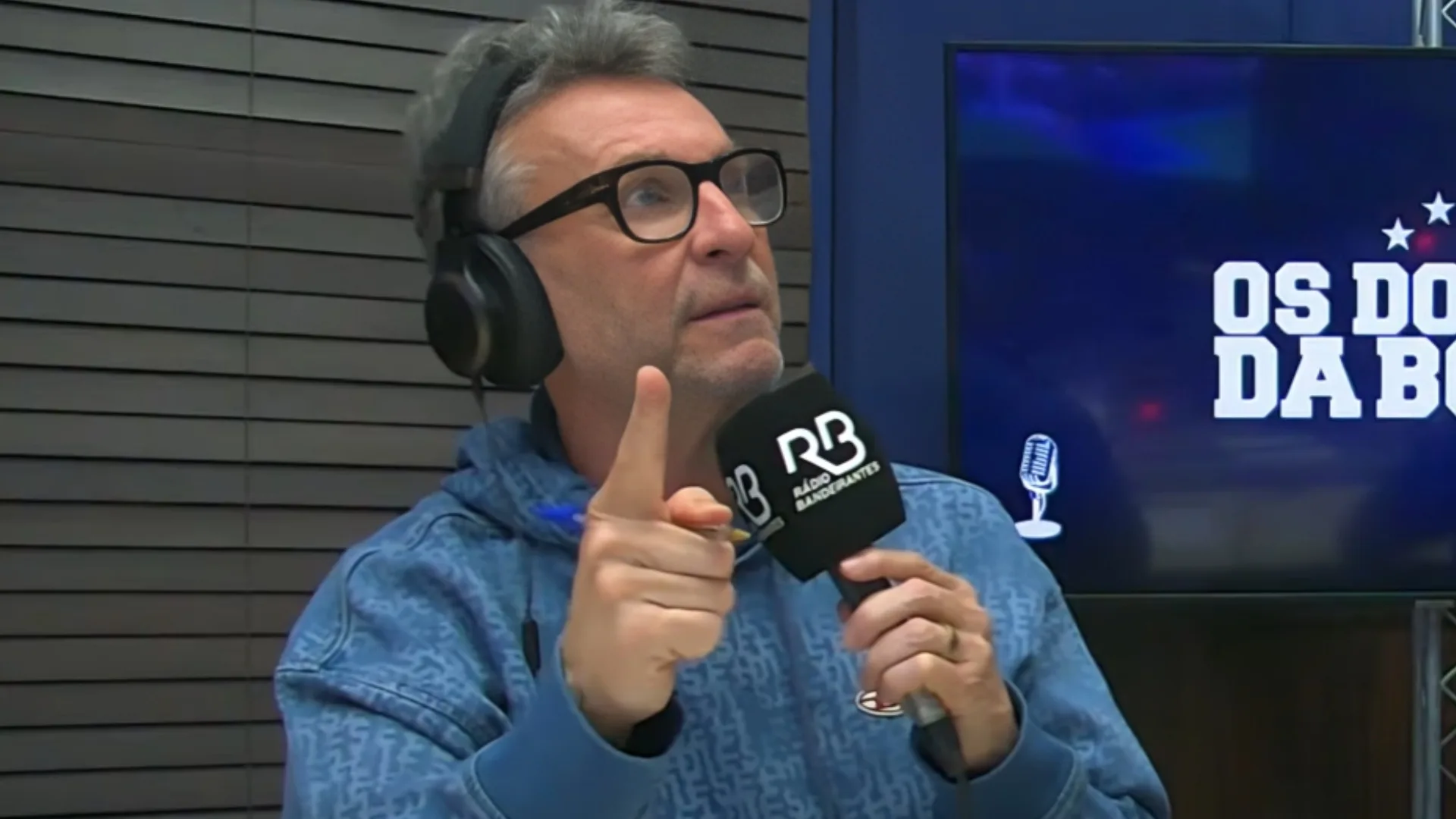 Craque Neto faz lista de dispensas na seleção brasileira: “Já deu”