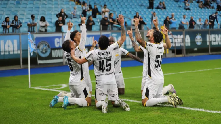 Criciúma x Atlético-GO: onde assistir ao jogo do Brasileirão Série A