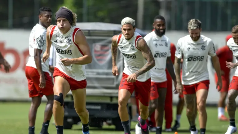 Flamengo: com saídas confirmadas, veja quanto o clube vai economizar em 2025