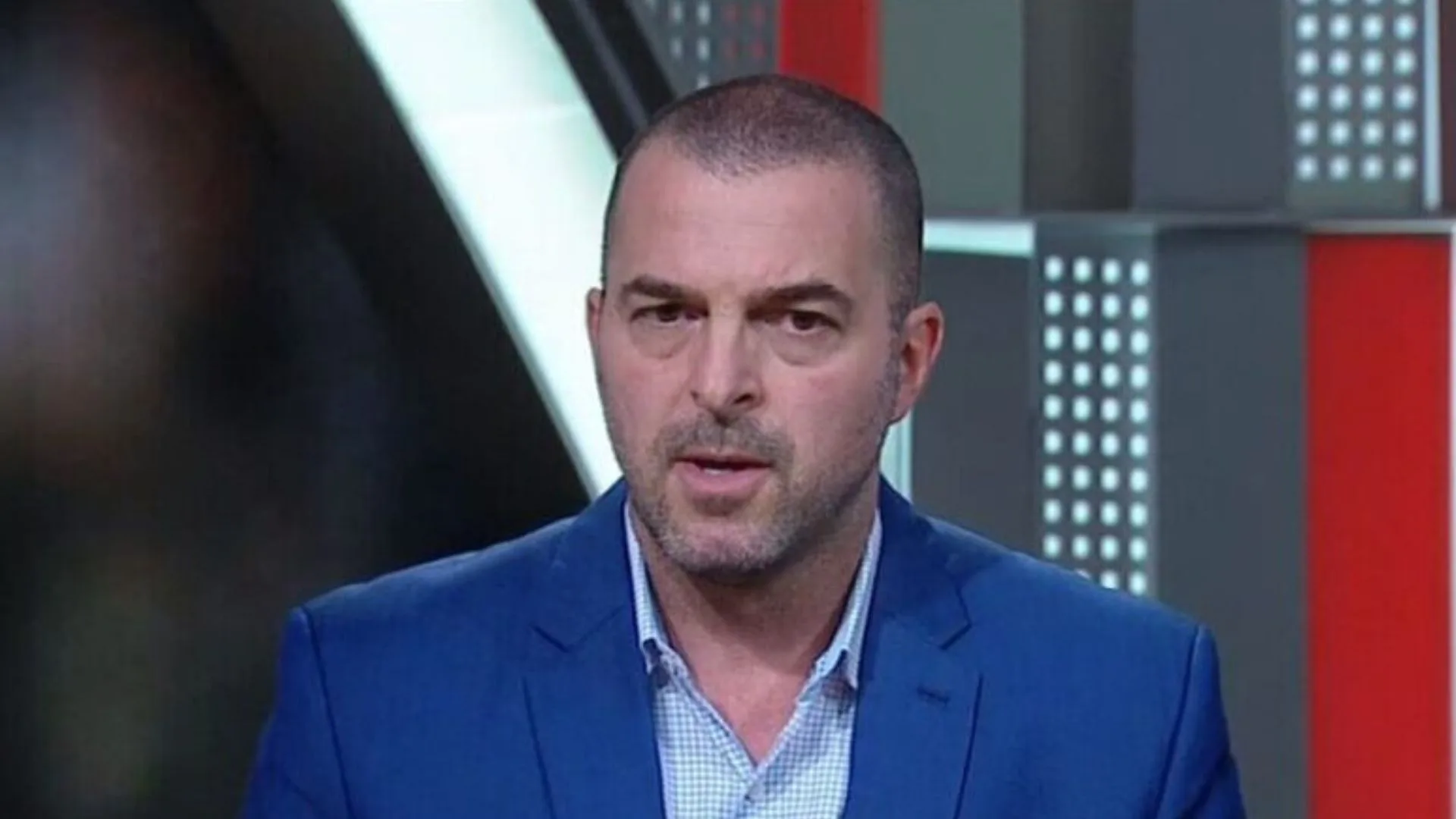 Zé Elias detona jogador do Santos por crítica pública a companheiro