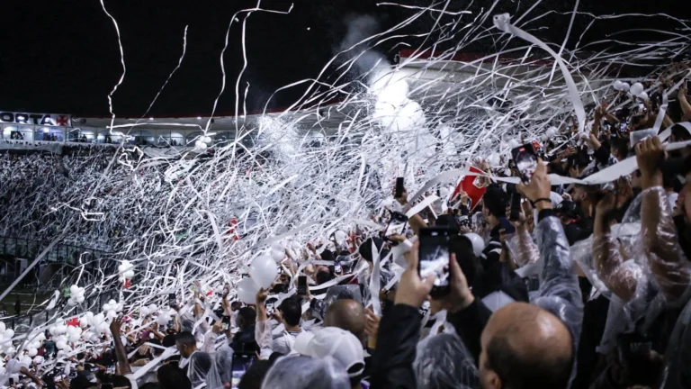 Diego Souza aponta torcida que precisa  “empurrar” time no Brasileirão