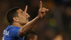 Diego Souza aponta que é “pai” de clube no Brasileirão: “Pavor”